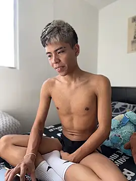 MaxiWildd online show from July 22, 2:20 pm