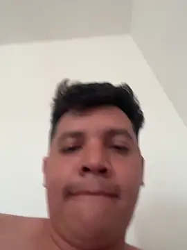 michael877675 online show from March 11, 10:28 pm