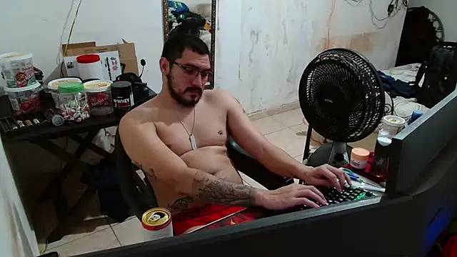 Leonino231 online show from November 28, 10:22 pm