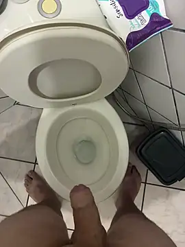 Brsecretbear online show from February 4, 6:52 am