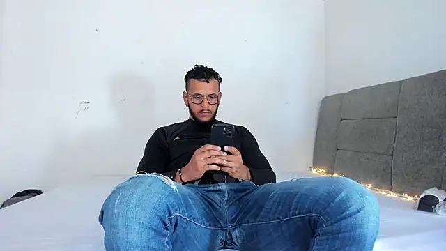 Edy coltt online show from September 25, 2:16 pm