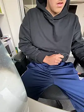 greggts online show from November 8, 12:19 pm