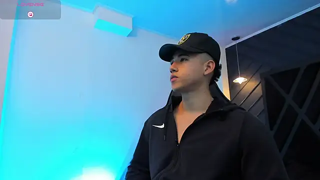 Draven Marceaux online show from January 8, 11:59 am