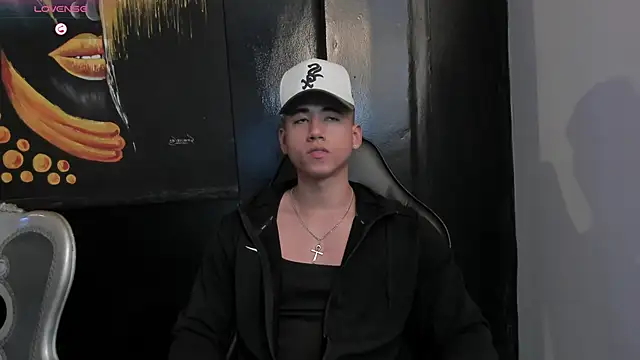 Snapshot of Draven_Marceaux chatting on October 8, 11:58 am Draven Marceaux online show from October 8, 11:58 am