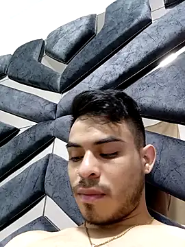 Bastian MCcormick online show from December 4, 1:40 pm