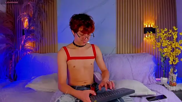 IM DAREN online show from July 25, 4:09 am