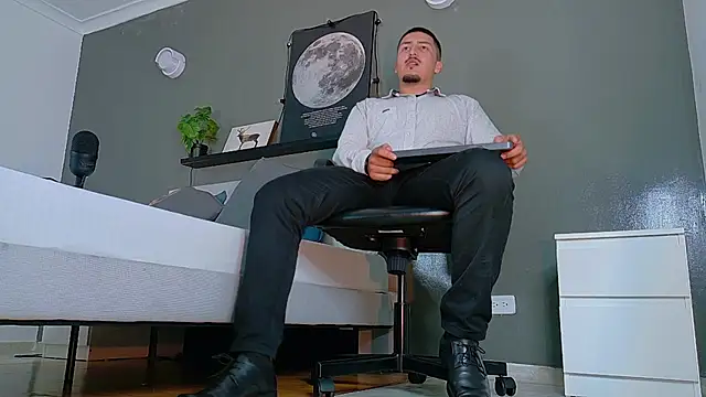 MrFox   online show from October 18, 7:41 pm