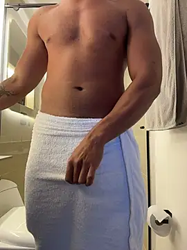 austin spears  online show from July 24, 11:34 pm