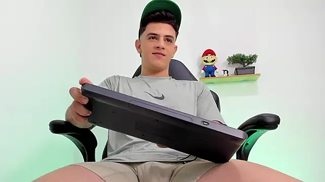 Mikecooper online show from January 12, 6:17 am