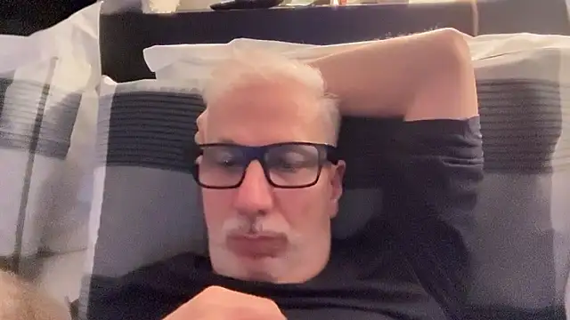 Eatnycum online show from March 27, 9:49 pm