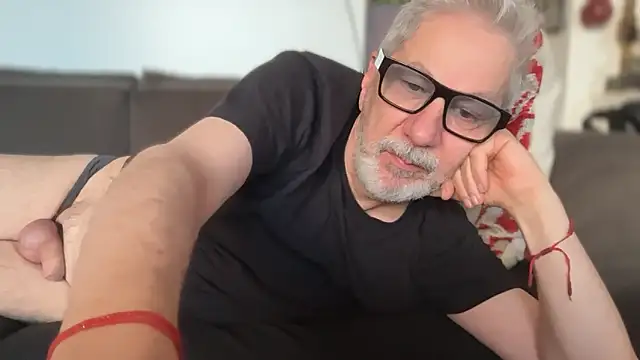 Eatnycum online show from May 30, 5:18 am