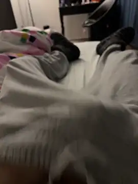 Frankieyyy1 online show from December 4, 8:16 pm