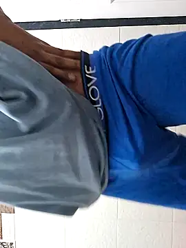 puuuhi online show from January 6, 7:18 pm