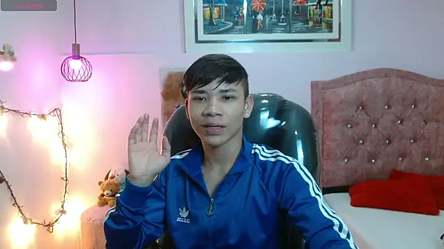 nathanclay online show from October 2, 3:10 am