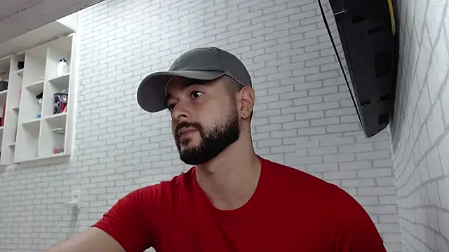 BombeiroHotx online show from April 27, 9:53 pm