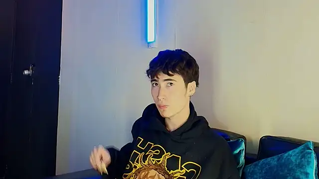  DantFox  online show from October 20, 11:52 pm