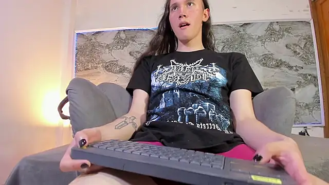Snapshot of Abyss_King chatting on October 10, 7:51 pm Abyss King online show from October 10, 7:51 pm