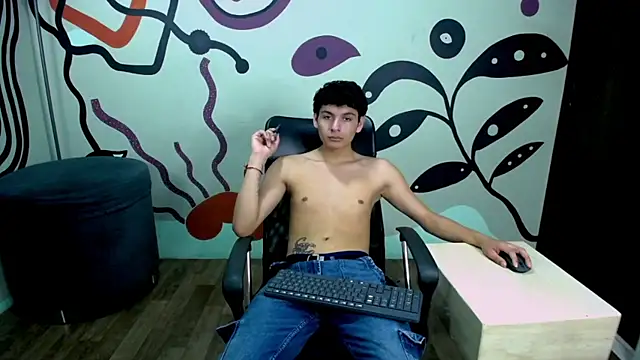 Luca vega online show from September 26, 2:15 pm