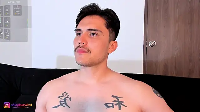 jasonxd9898 online show from April 16, 2:11 am