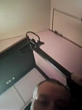 Pndaburr online show from February 15, 3:20 pm