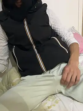 Yasar-Xxxl online show from February 10, 7:51 pm