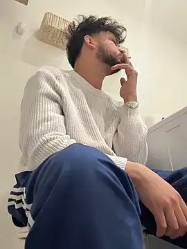 Gipsyboysteve online show from April 20, 9:17 pm