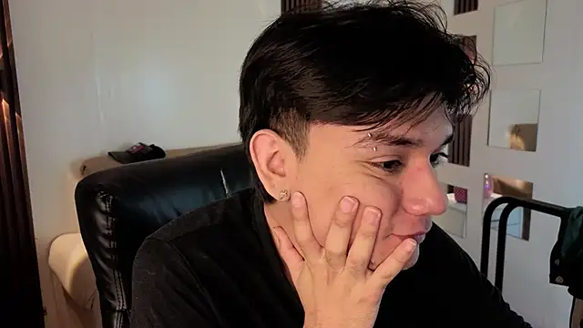 davoxer online show from April 15, 2:33 am