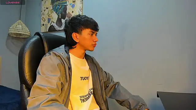 markbowie online show from April 11, 8:12 pm