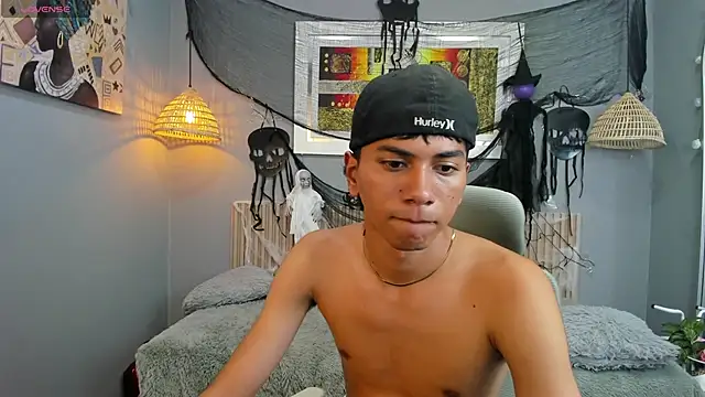 markbowie online show from October 25, 6:09 pm