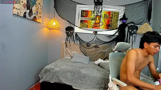 markbowie online show from October 26, 6:10 pm