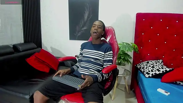 Snapshot of Cam_Brown chatting on September 9, 4:34 am Cam Brown online show from September 9, 4:34 am