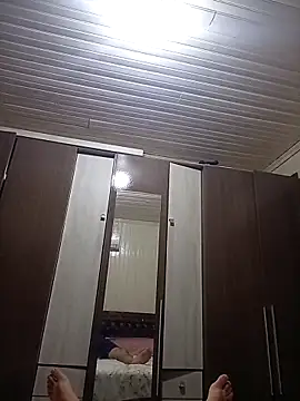 Gustavo198045 online show from February 28, 3:05 am