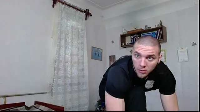 Jordan1Dior online show from April 17, 7:44 am