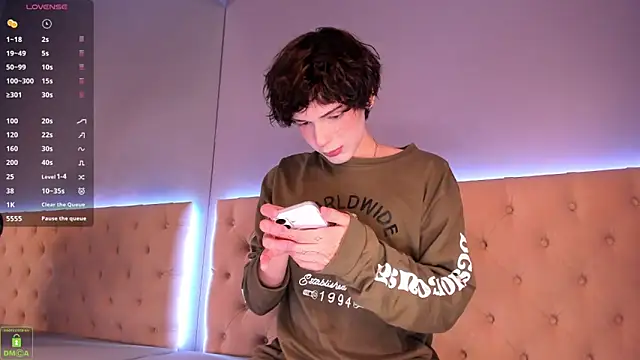 ColeStorm online show from October 25, 8:43 pm