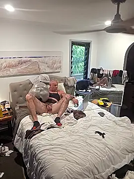 iamthepublickmasterbater online show from January 12, 7:23 am