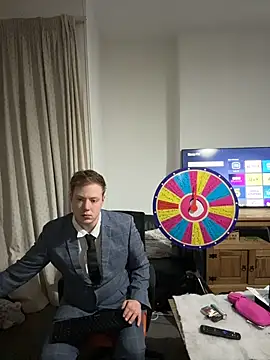 yourmaster2025 online show from March 10, 1:44 am