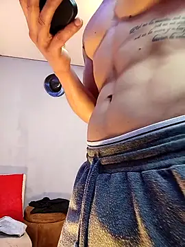 jhonny thes28 online show from November 13, 7:18 pm