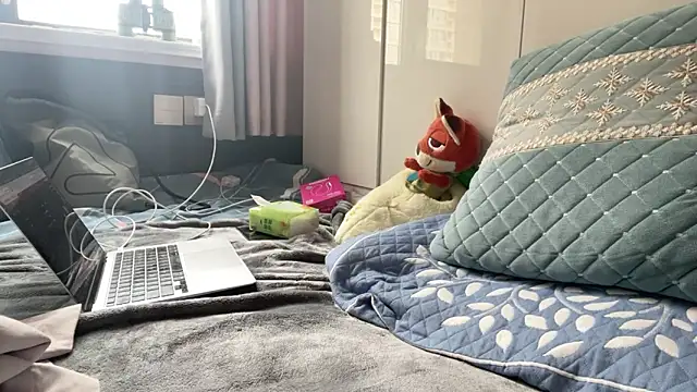 cily online show from March 8, 6:17 am