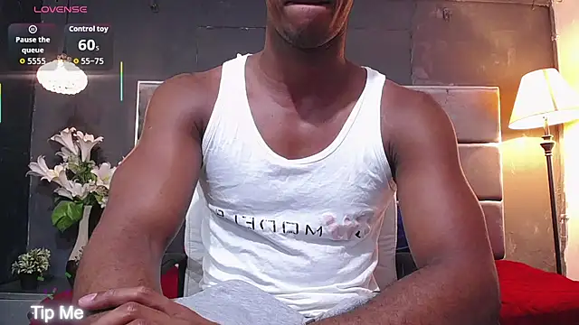 Snapshot of blackbignude chatting on September 19, 2:01 am blackbignude online show from September 19, 2:01 am