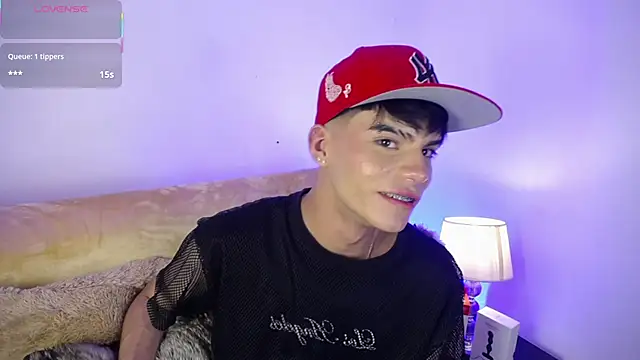 Snapshot of Dulcey_ chatting on September 24, 6:35 am Dulcey online show from September 24, 6:35 am