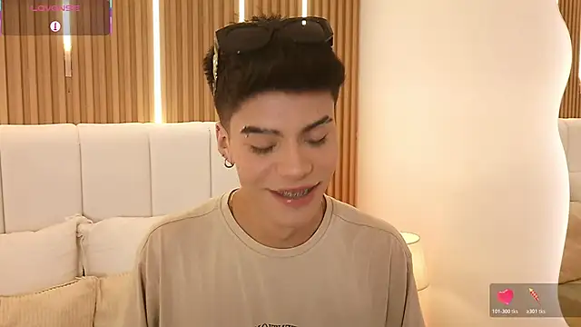 Dulcey  online show from March 16, 5:25 am