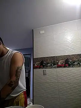 Dani22cmhot online show from January 12, 2:32 pm