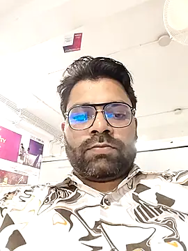 Snapshot of Jerry_patel01 chatting on October 3, 9:36 am Jerry patel01 online show from October 3, 9:36 am