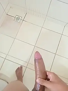 Lulugz online show from October 18, 5:29 pm