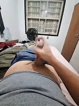 feehzungi0000 online show from November 28, 1:42 am