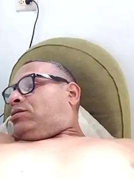 joseib12561 online show from March 11, 5:09 pm