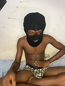 Jaydemasked online show from April 11, 10:08 am