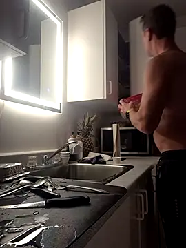 ironleg69 online show from October 17, 2:15 am