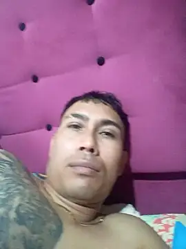 AngelOtero2285 online show from April 10, 7:54 pm