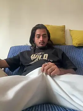 seenu2101 online show from April 22, 7:46 am